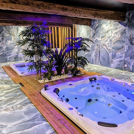 Le Relais Du Beffroi & Spa Сен-Рикье Экстерьер фото