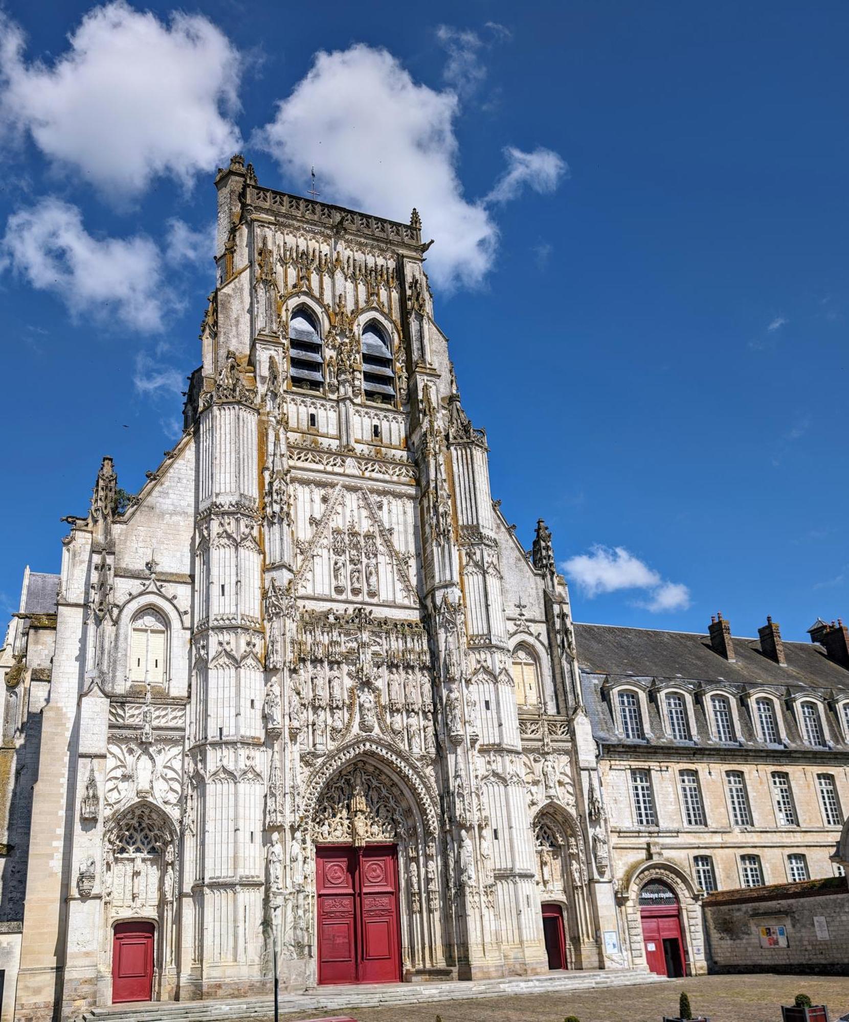 Le Relais Du Beffroi & Spa Сен-Рикье Экстерьер фото